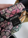 Wyjątkowa stylizacja: płaszcz Zara, bluzka Monki, spodnie Y.A.S. i t-shirt Tommy Hilfiger