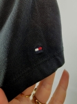 Wyjątkowa stylizacja: płaszcz Zara, bluzka Monki, spodnie Y.A.S. i t-shirt Tommy Hilfiger