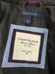 Klasyczna czarna kurtka pikowana Tommy Hilfiger