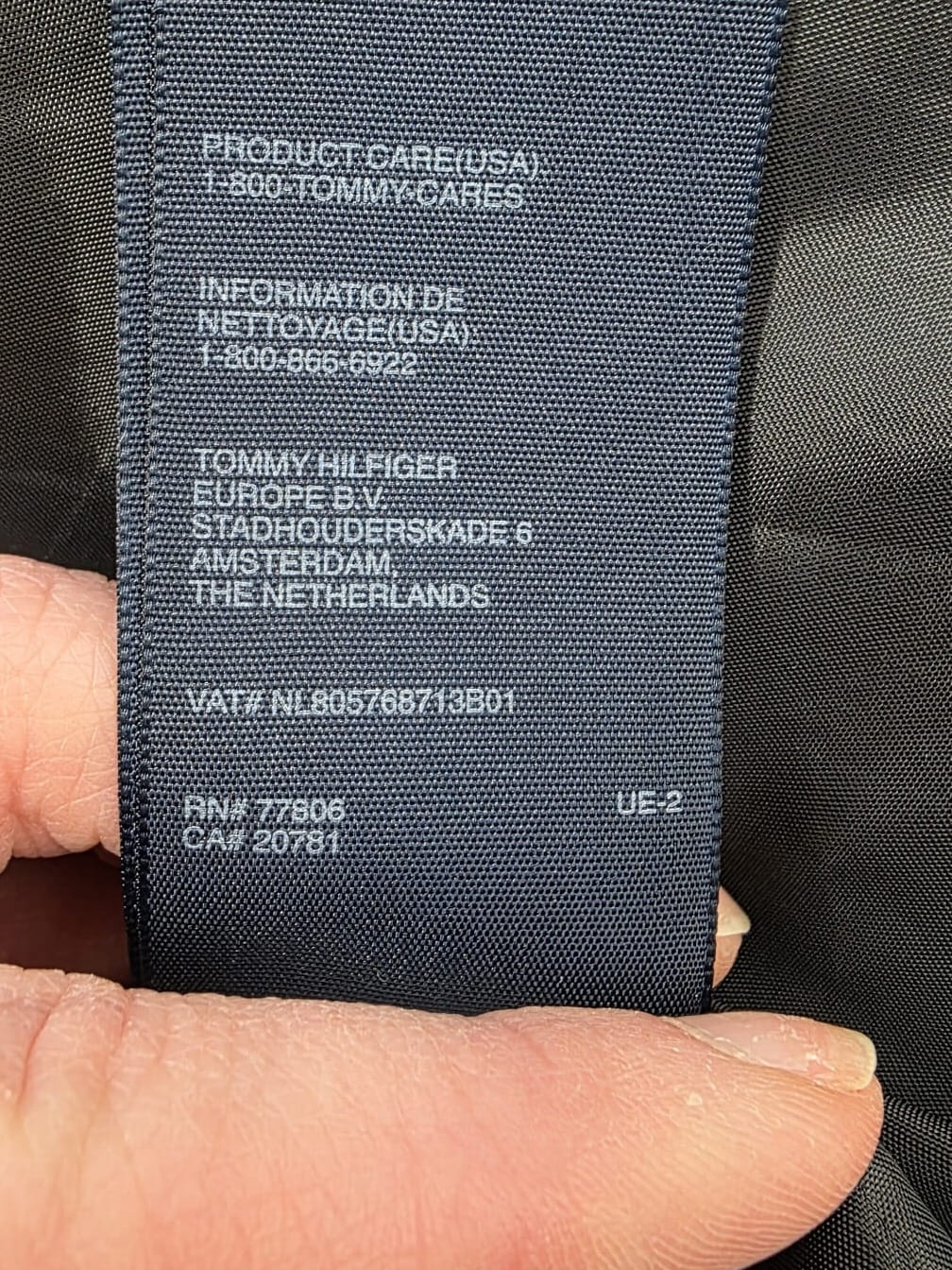 Klasyczna czarna kurtka pikowana Tommy Hilfiger