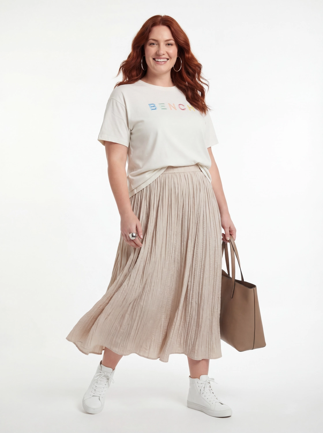 Stylowy komplet z bluzką Bench i spódnicą Free Quent rozm.44