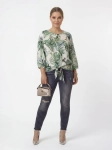 Set premium: tropikalna bluzka, jeansy i sweter rozm. 42