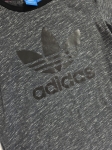 Ciemnoszary t-shirt Adidas