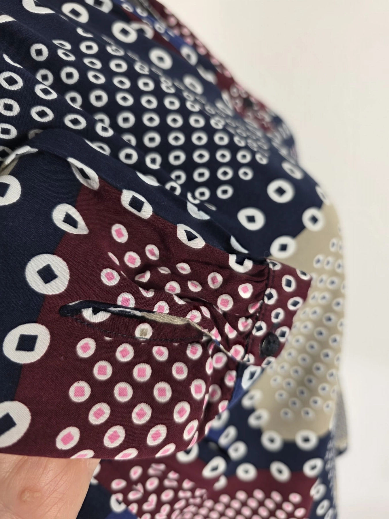 Elegancka koszula z wiskozy w geometryczny print marki Marc O’Polo