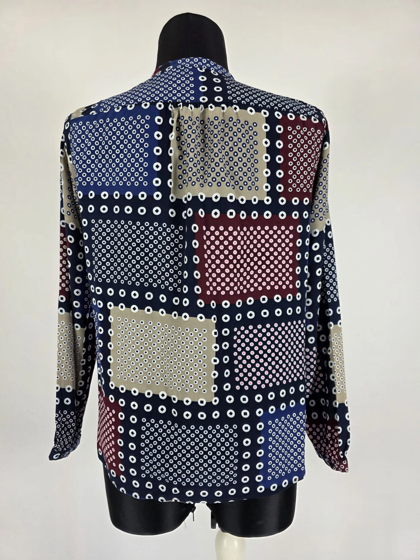 Elegancka koszula z wiskozy w geometryczny print marki Marc O’Polo