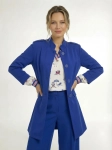 Elegancki płaszcz przejściowy w głębokim chabrowym kolorze