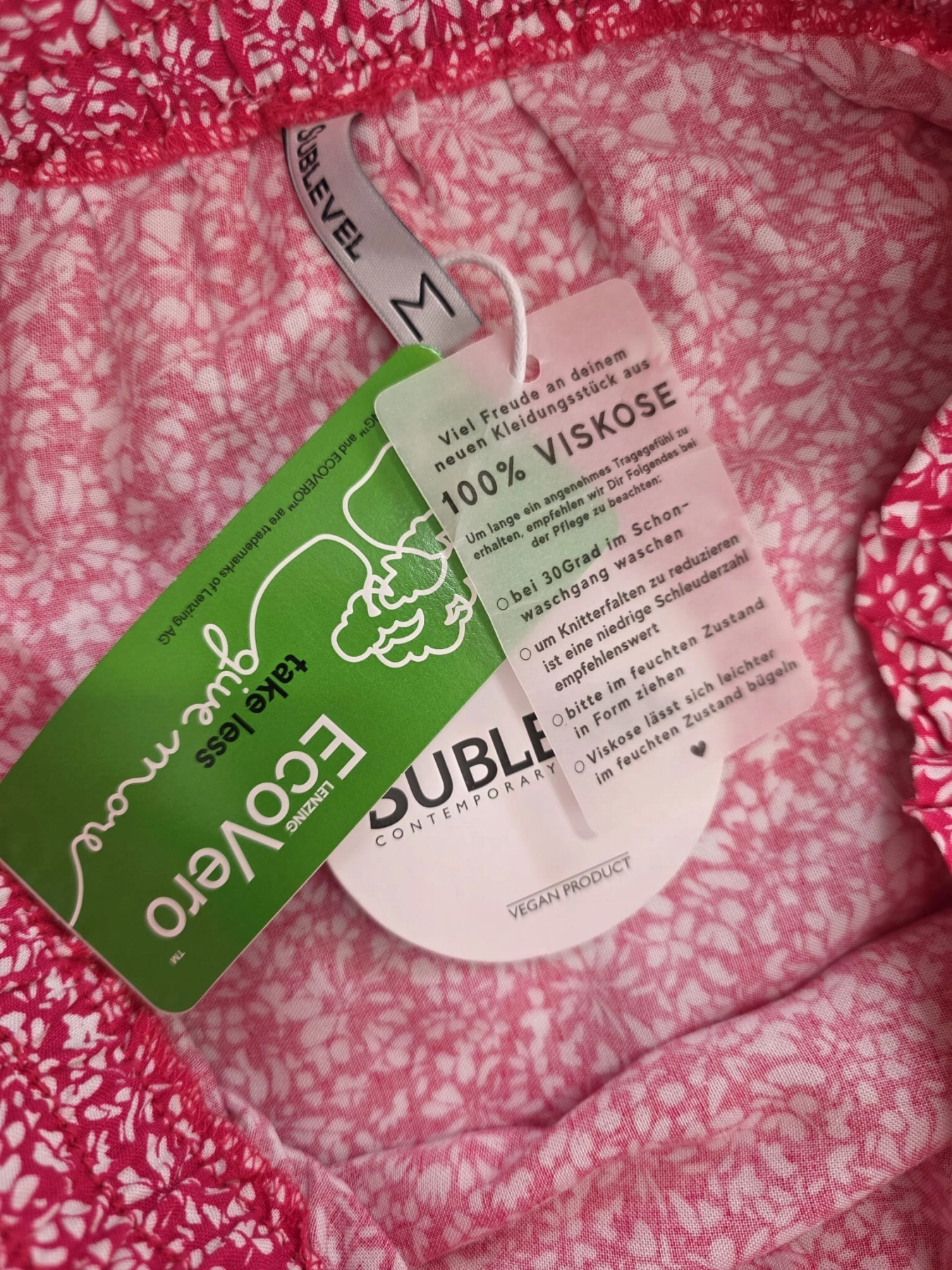 Stylowy komplet: czarny, prążkowany top SELECTED FEMME i kwiecista spódnica SUBLEVEL (nowa z metką!)