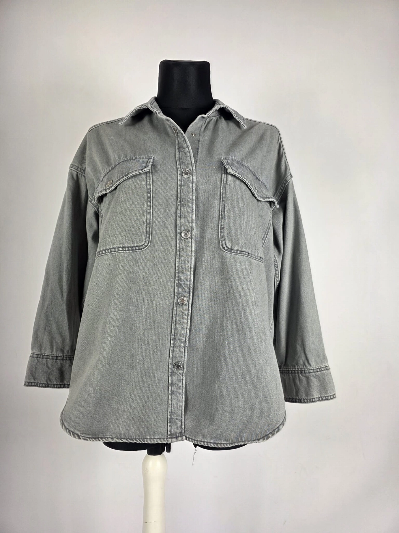 Stylowa katana z miękkiego denimu KappAhl