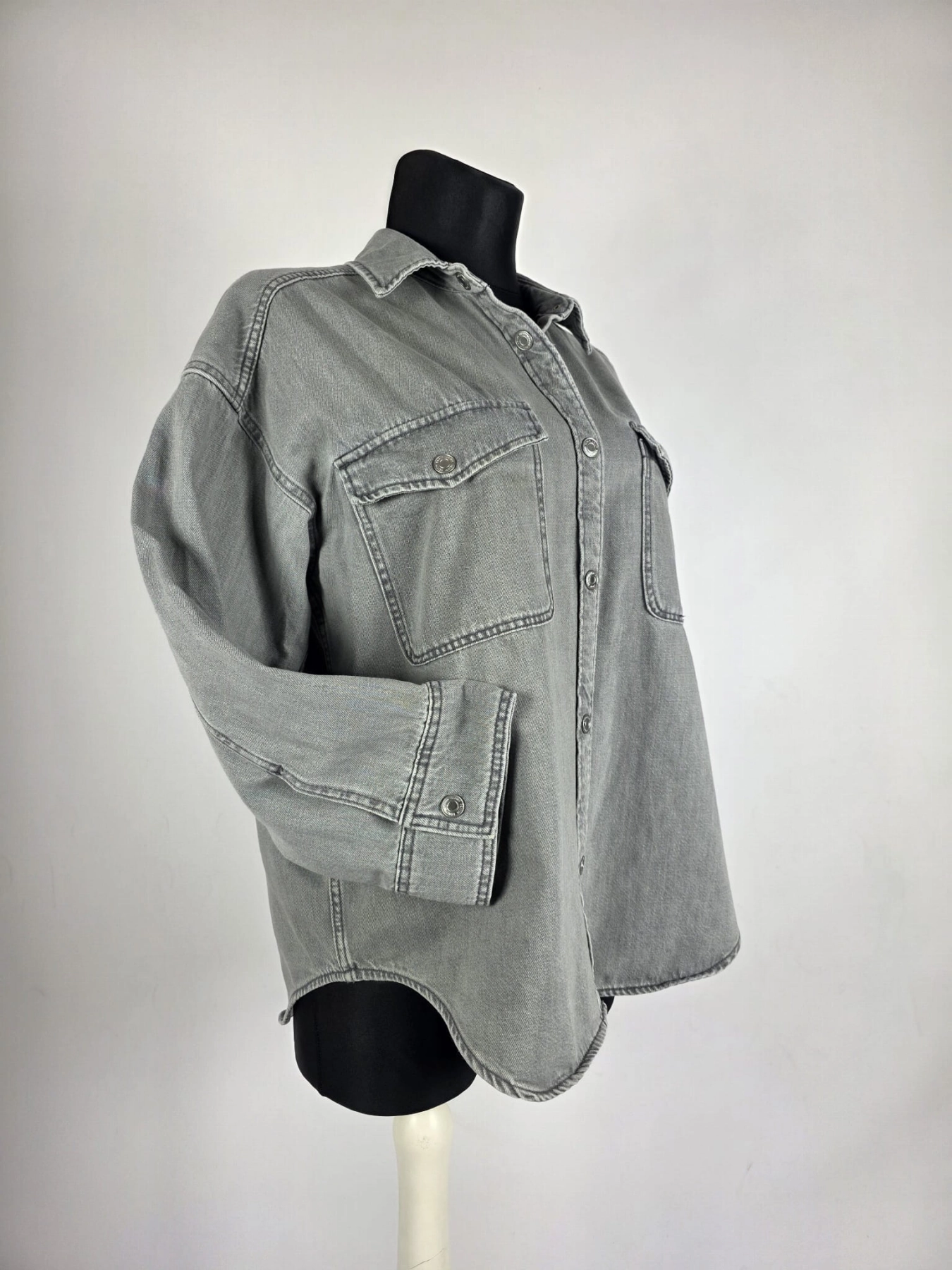 Stylowa katana z miękkiego denimu KappAhl