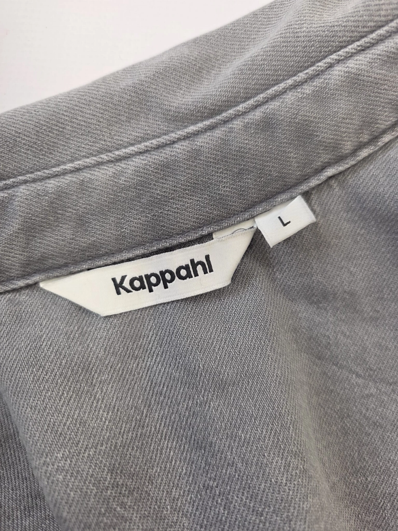 Stylowa katana z miękkiego denimu KappAhl