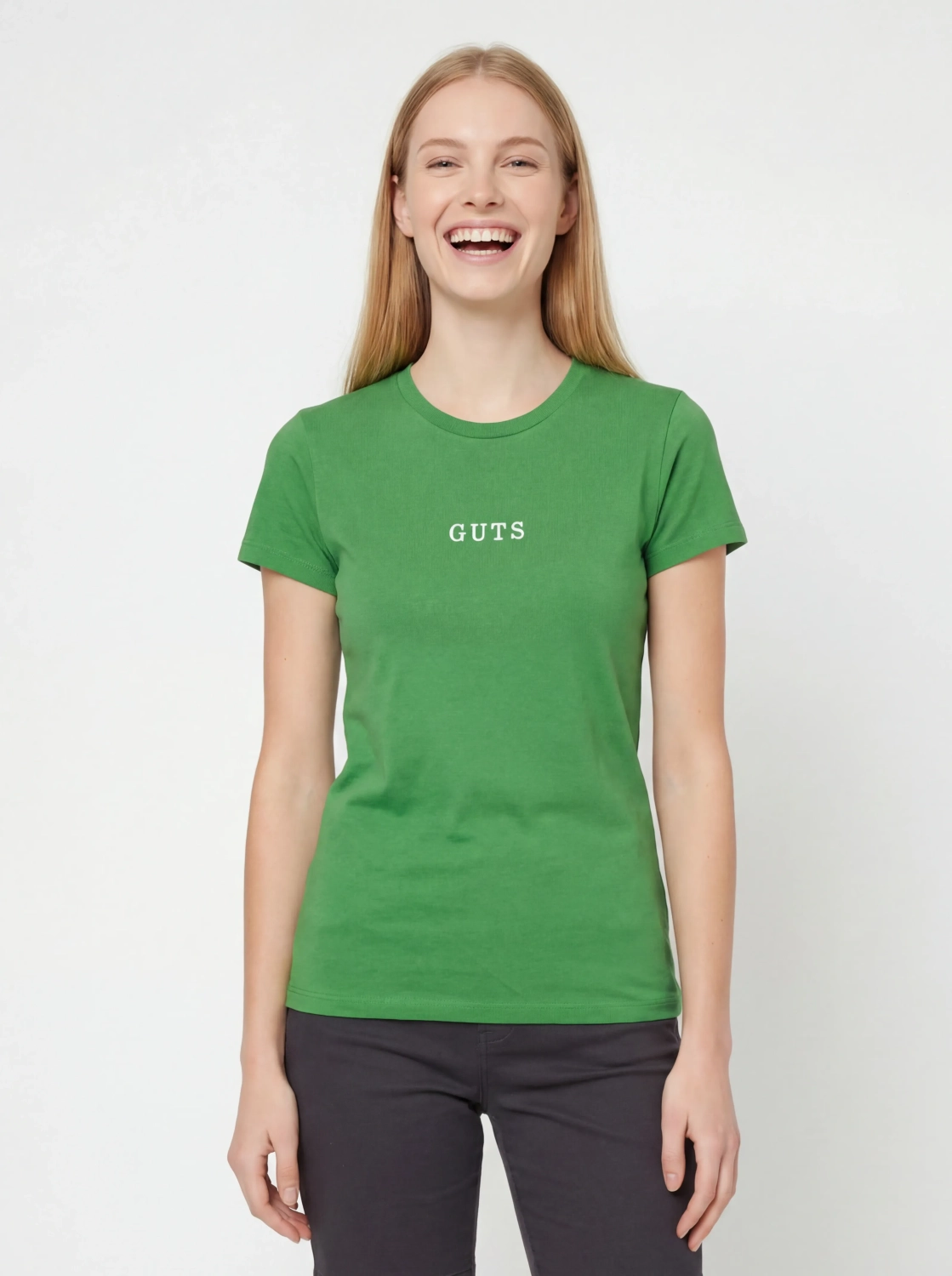 Zielony T-shirt z białym haftem GUTS.