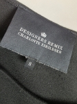 Czarna bluza Designers Remix w rozmiarze S z ozdobną falbaną i efektownymi detalami na rękawach