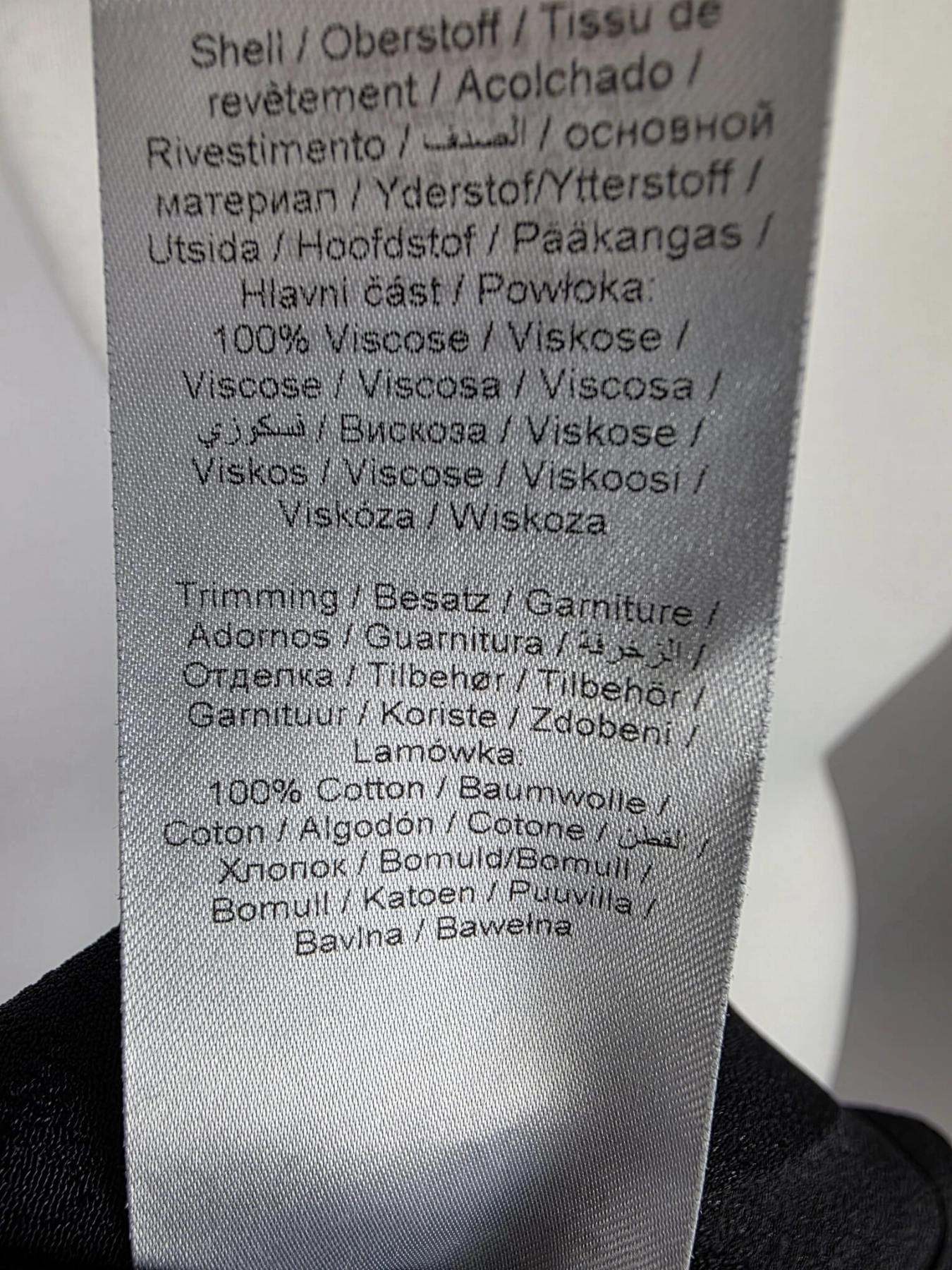 Czarne wiskozowe kimono premium z bogatym haftem na plecach i rękawach od Culture