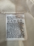 Komplet damski premium składający się z lnianych spodni H&amp;M, szałwiowej bluzki Monki oraz jedwabnego szala