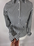 Markowa koszula damska w pionowe pasy Frieda &amp; Freddies New York, idealna do eleganckich i casualowych stylizacji premium