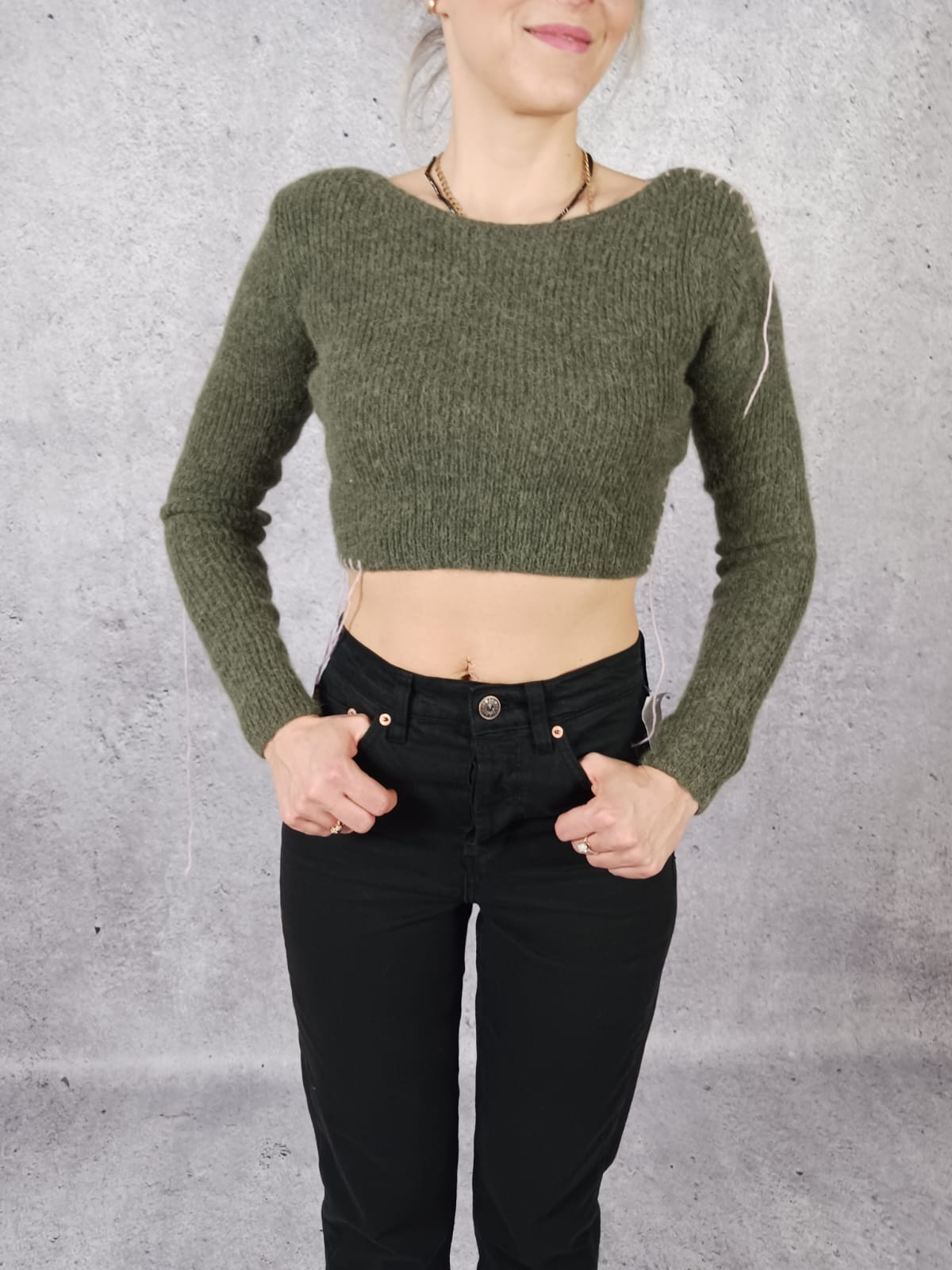 Krótki sweterek khaki ZARA