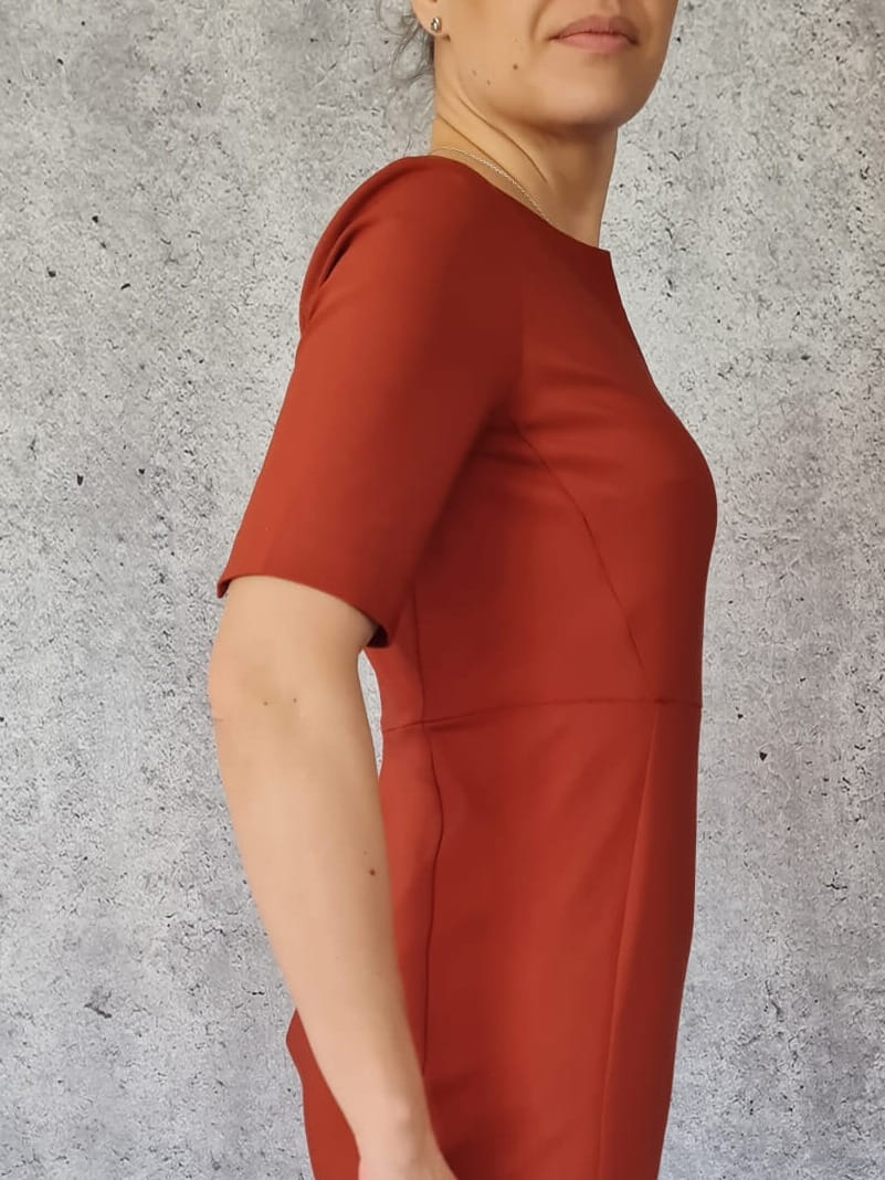 Miedziana sukienka InWear