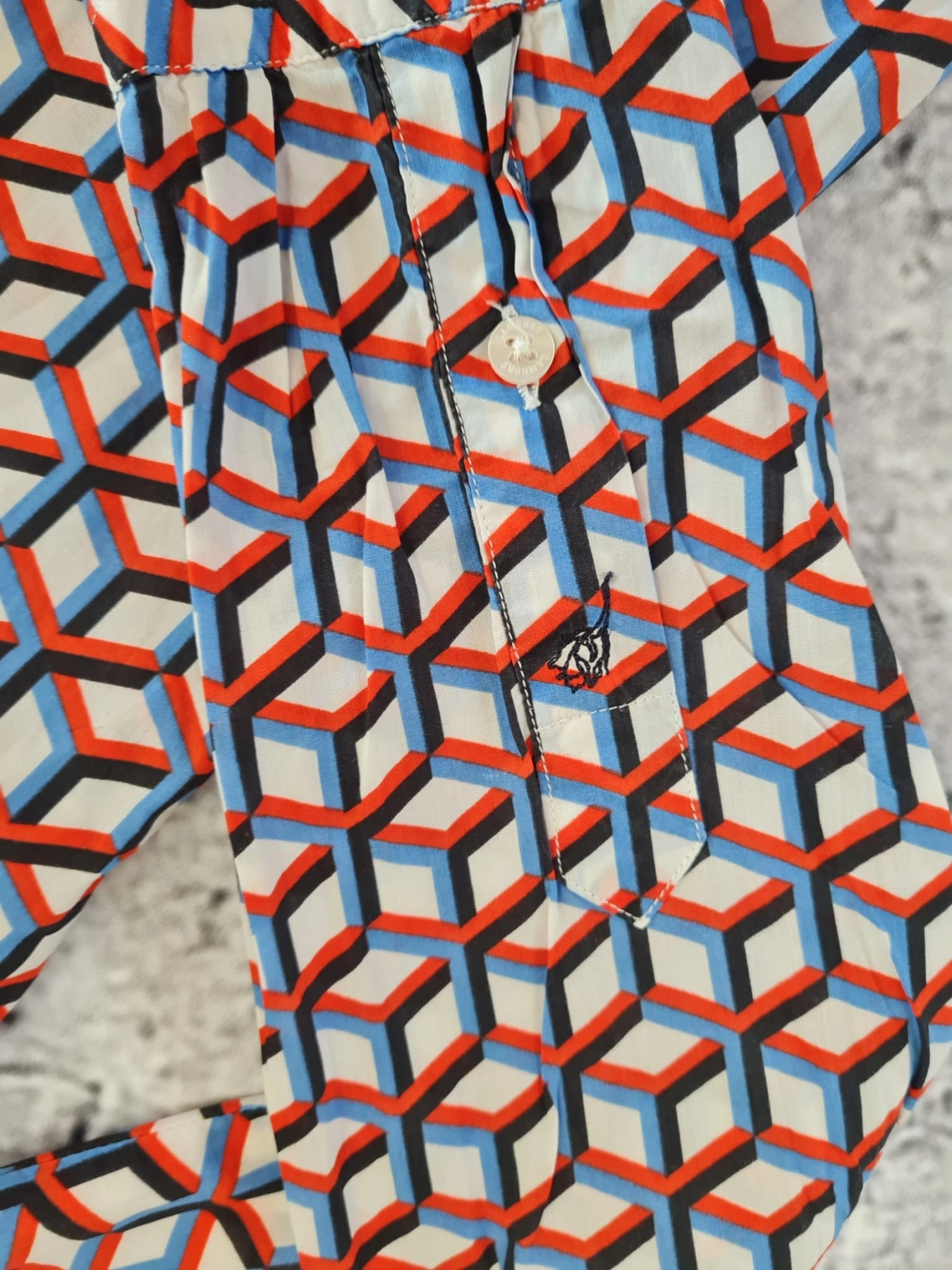 koszula Lambert w geometryczny wzór
