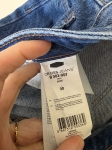 Damski komplet premium składający się z wzorzystej koszuli wiskozowej Hema oraz klasycznej spódnicy jeansowej mini marki Cross Jeans