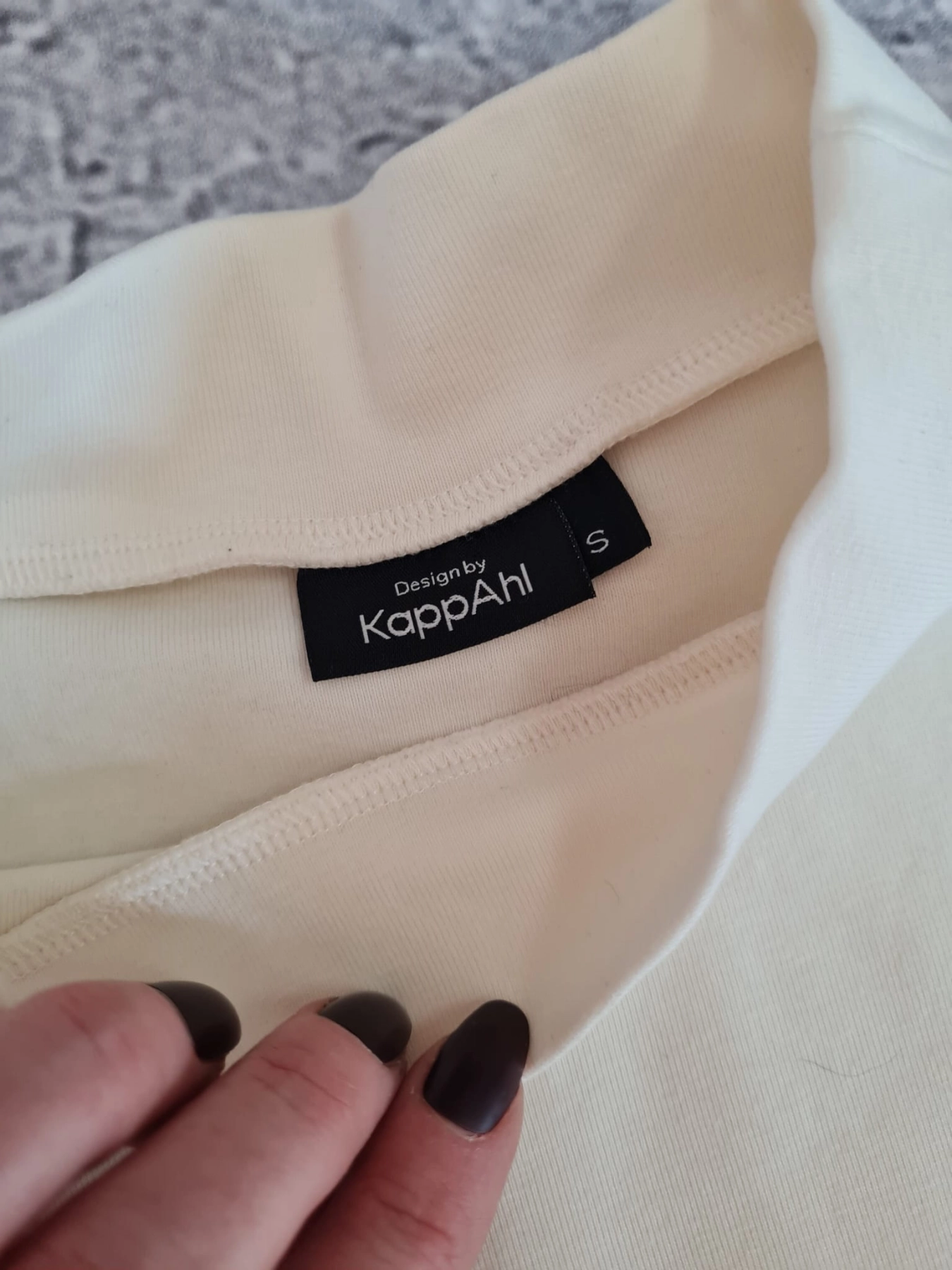 Komfortowa Bluza KAPPAHL