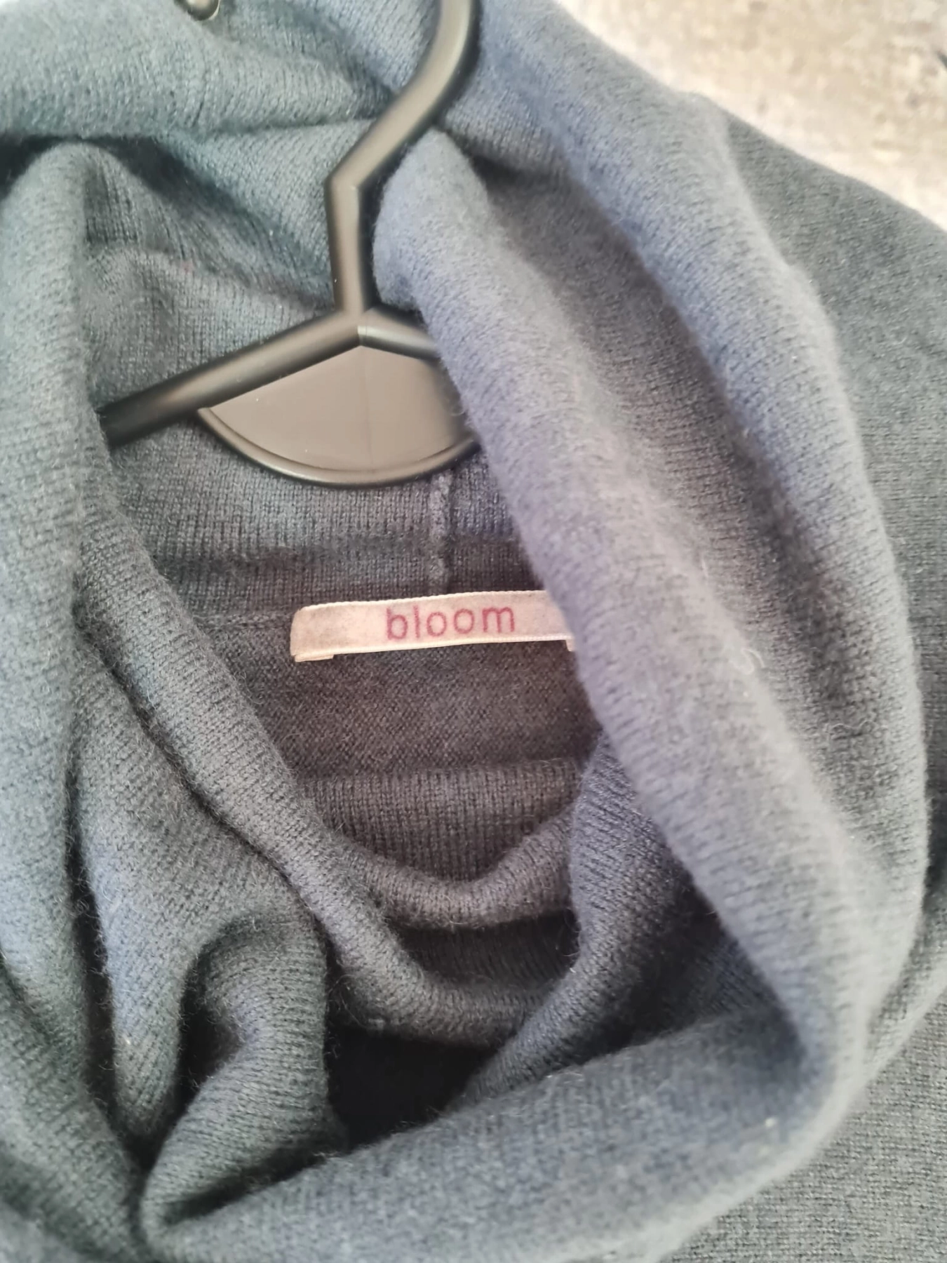 Kaszmirowy Sweter Bloom