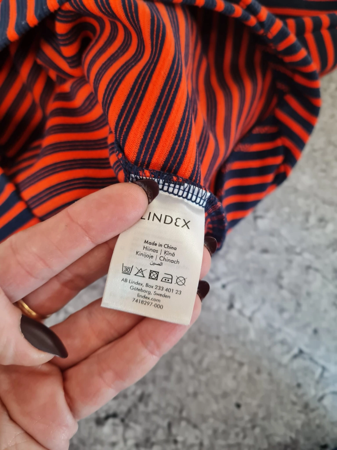 Elegancja w paskach - Spódnica LINDEX