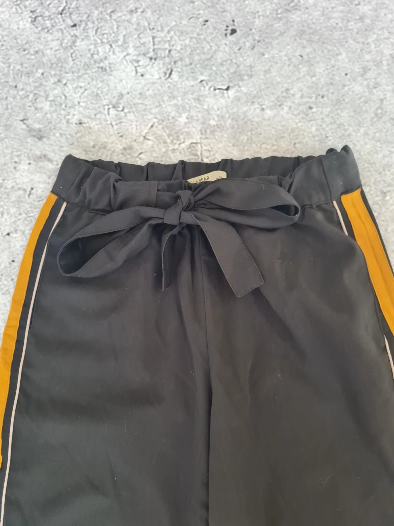 Spodnie z Paskiem - PULL&amp;BEAR