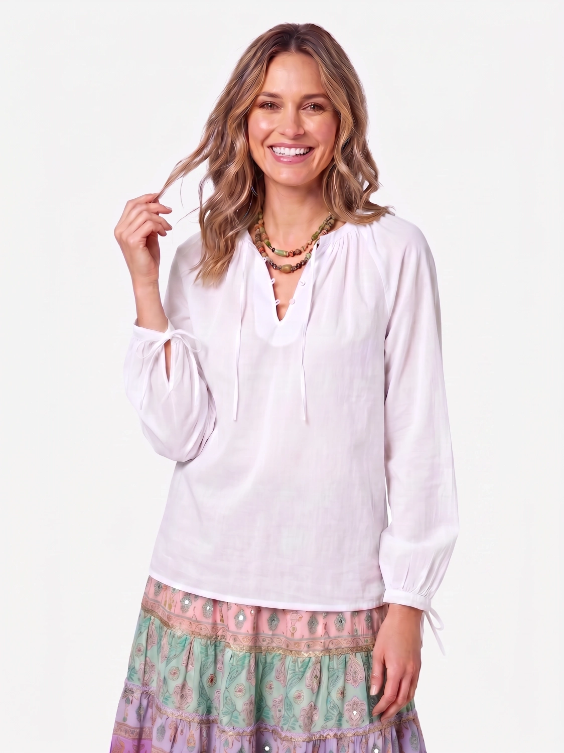 Biała bawełniana bluzka LA RÕUGE Luna Blouse w rozmiarze XS/S to synonim ponadczasowej elegancji i codziennego komfortu w wydaniu premium