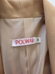 Damska stylizacja premium z beżową marynarką POLWAR, szarym golfem oraz czarnymi spodniami jeansowymi G-Star RAW