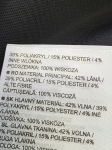 Włoska elegancja w wydaniu premium – wełniana sukienka Marc O’Polo o prostym kroju to synonim wygody, kobiecego stylu i ponadczasowej klasy w Twojej szafie