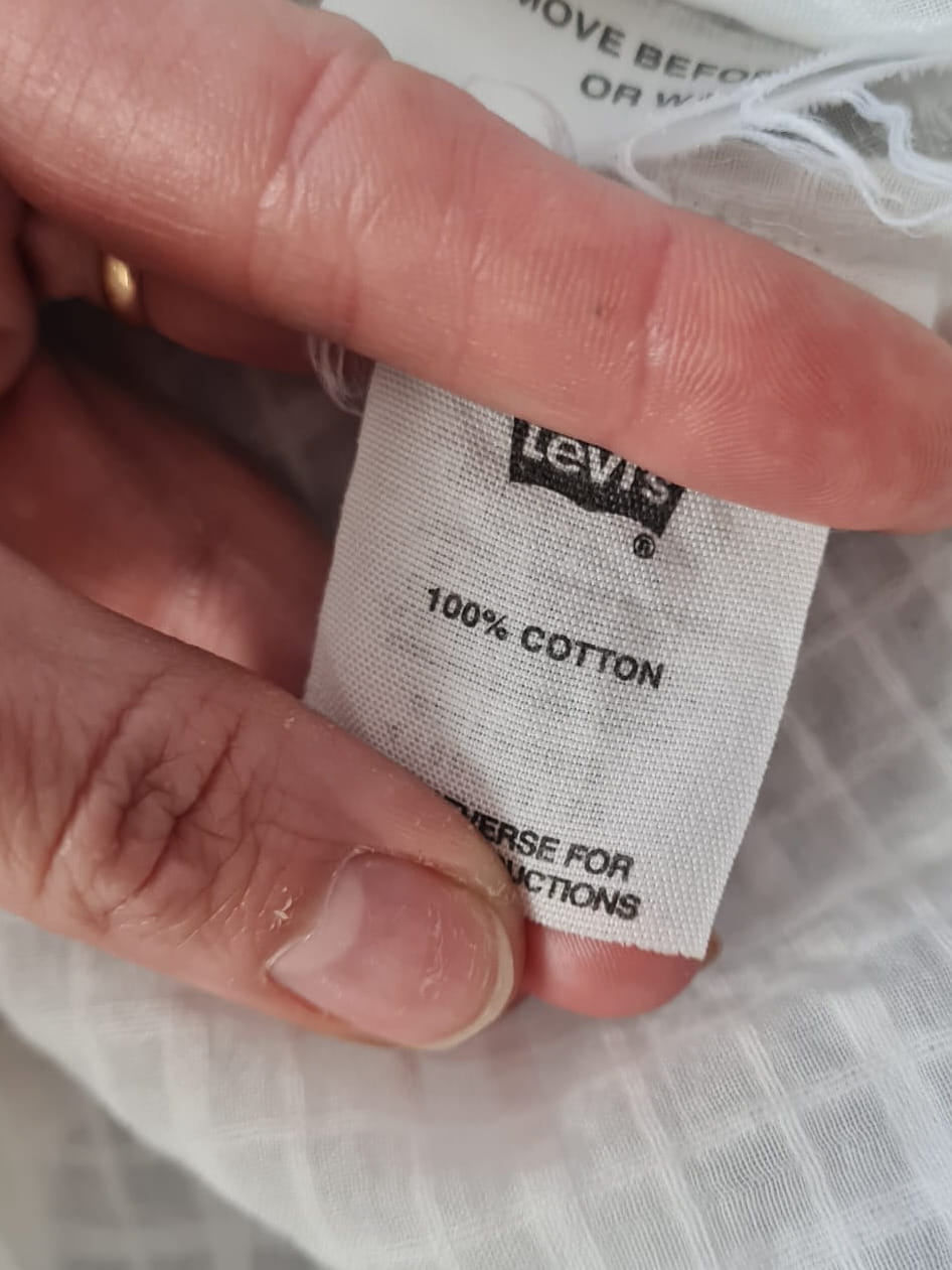 BIAŁA koszula LEVI'S – klasyka z wyrazem