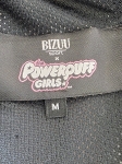 Wyjątkowa, wzorzysta damska kurtka wiatrówka BIZUU x Powerpuff Girls z kapturem to stylowy i wygodny element garderoby, który dopełni każdą stylizację