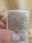 Damski komplet stylizacyjny z wełnianą kamizelką z alpaką MSCH Copenhagen, klasycznym longsleevem oraz szarymi jeansami z szeroką nogawką Never Denim