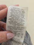 Damski komplet casualowy składający się z luźnej bluzki G-Star RAW oraz szarych jeansów wide leg marki ONLY