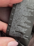 Damski komplet casualowy składający się z luźnej bluzki G-Star RAW oraz szarych jeansów wide leg marki ONLY
