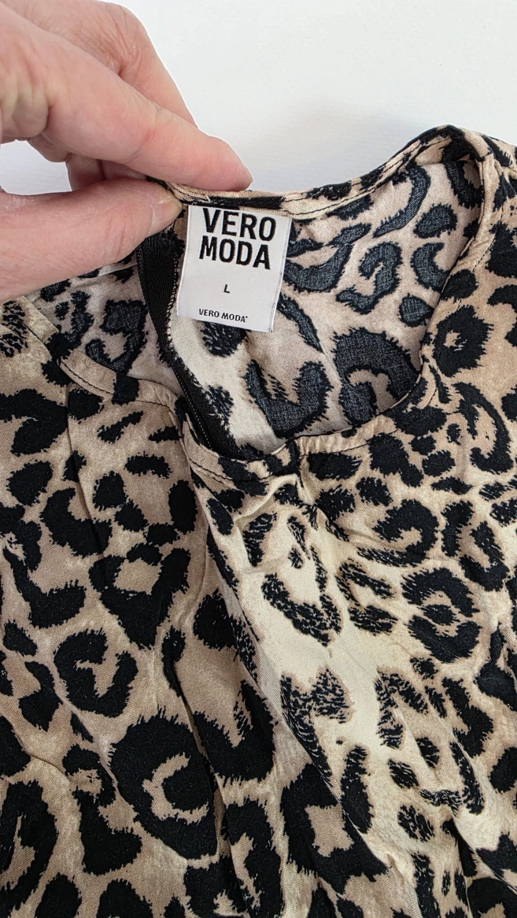 Kombinezon w panterkę VERO MODA
