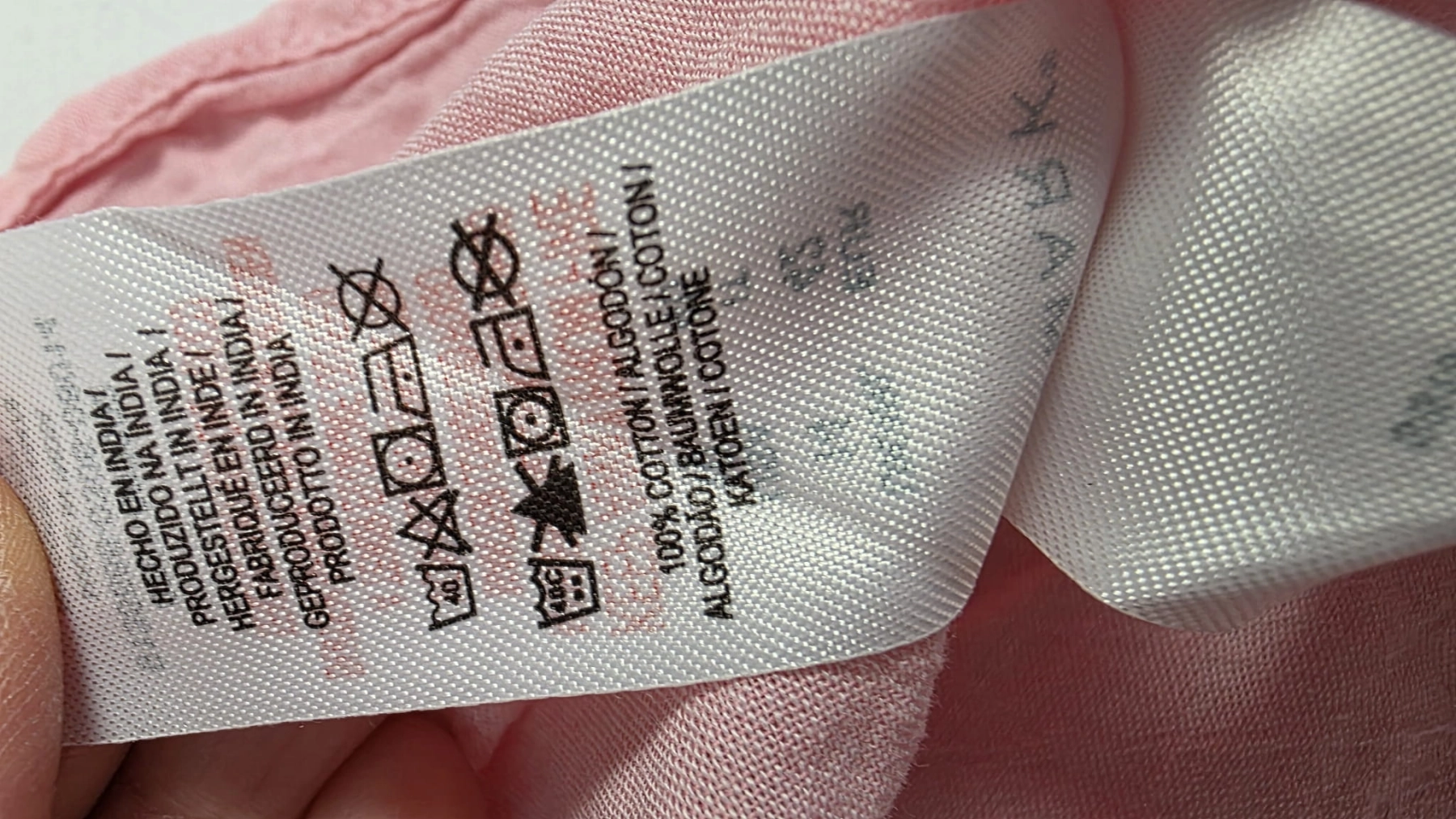 Spódnica w paski, koszula i sweter Zara - zestaw idealny