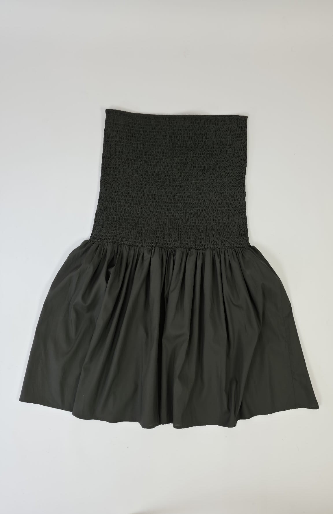 Letnia Sukienka - ciemny khaki ARKET