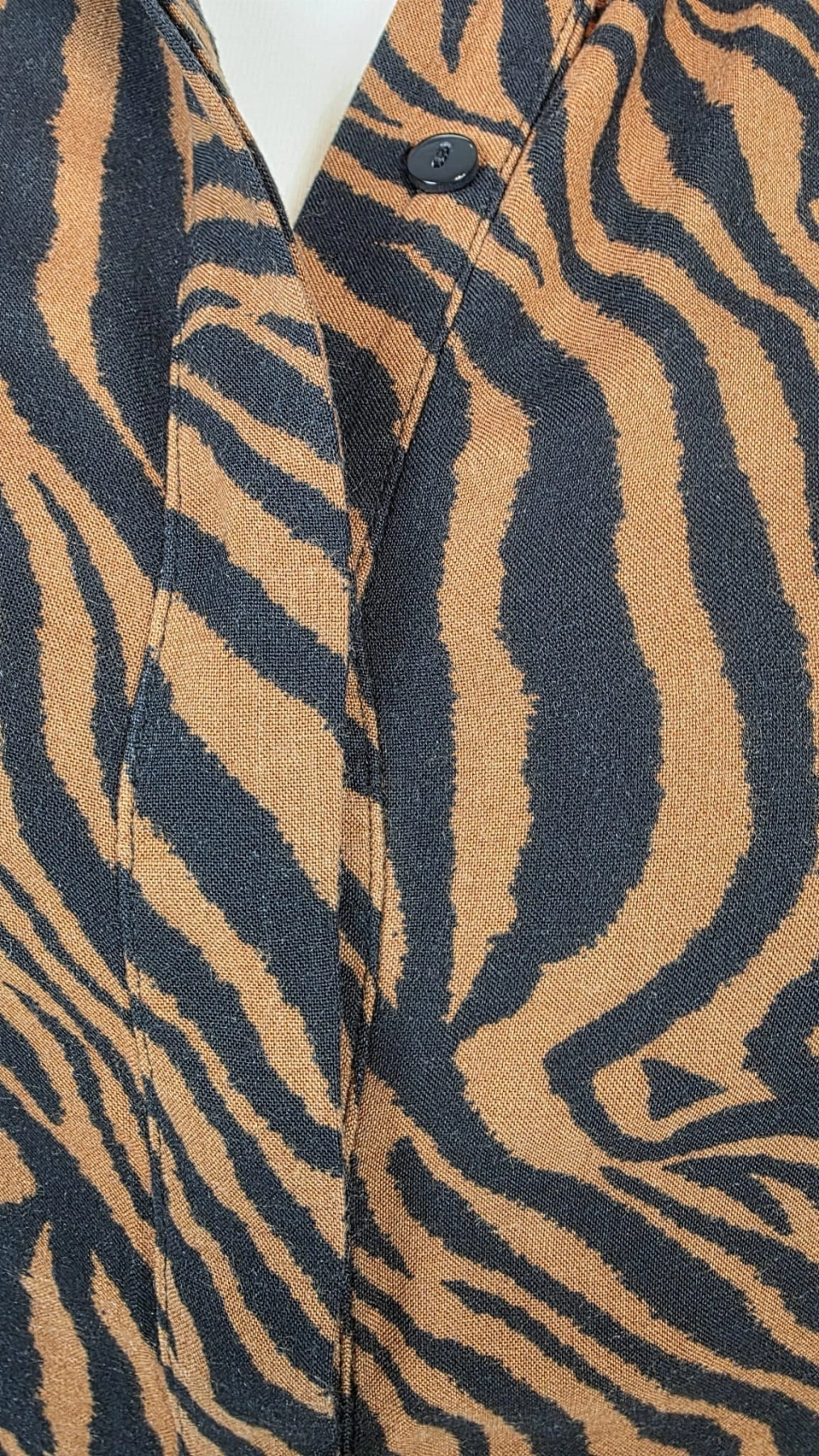 Sukienka maxi - dzika elegancja w wydaniu premium