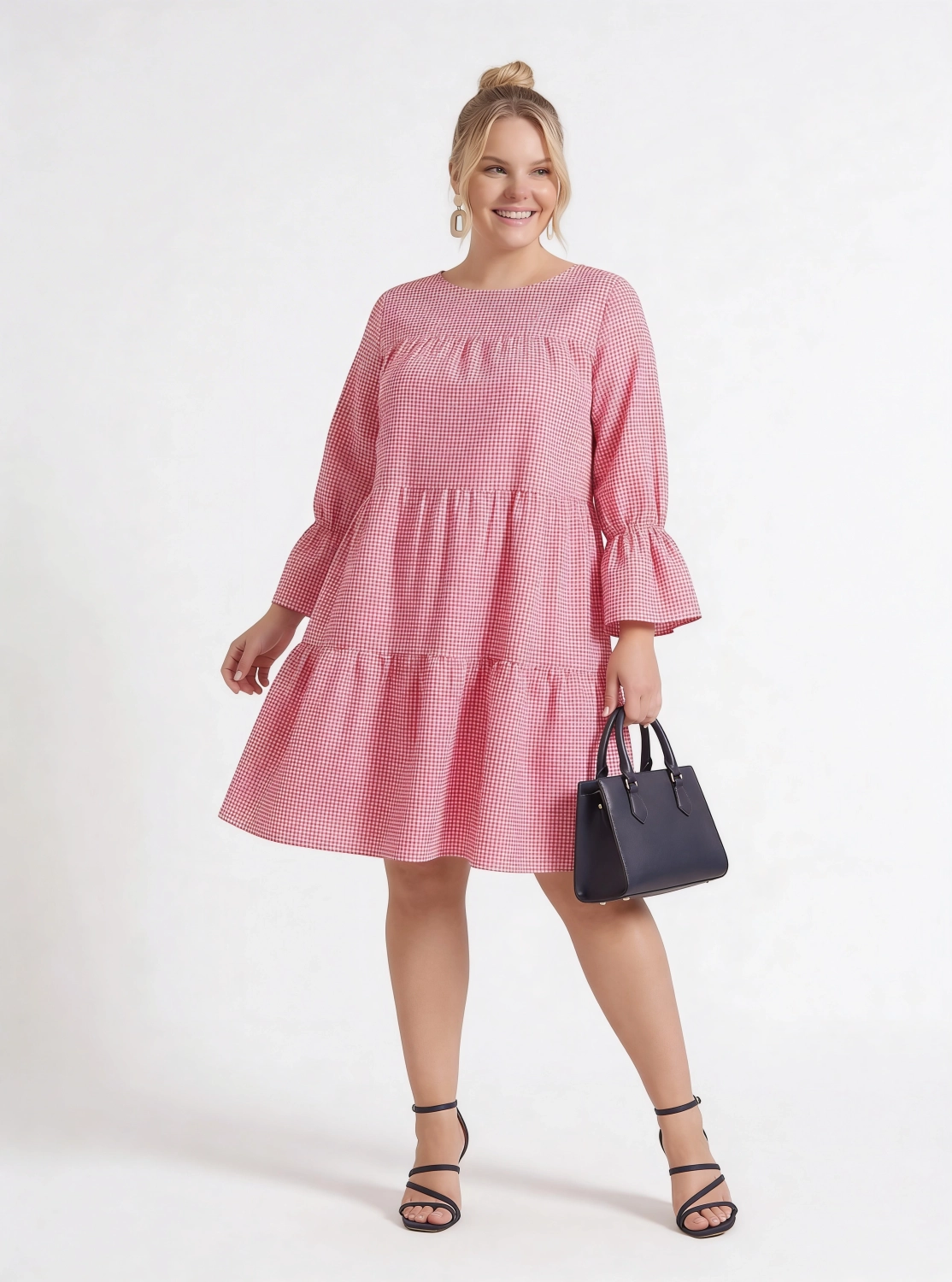 Sukienka w kratkę biało-różową UNTOLD STORIES