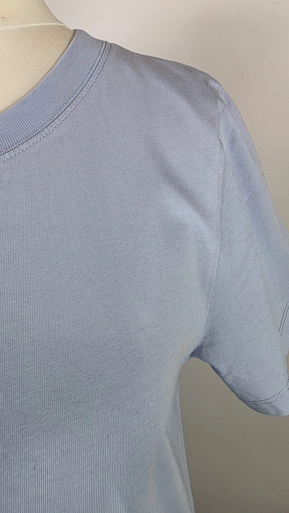 Błękitna Sukienka T-shirtowa z Falbaną