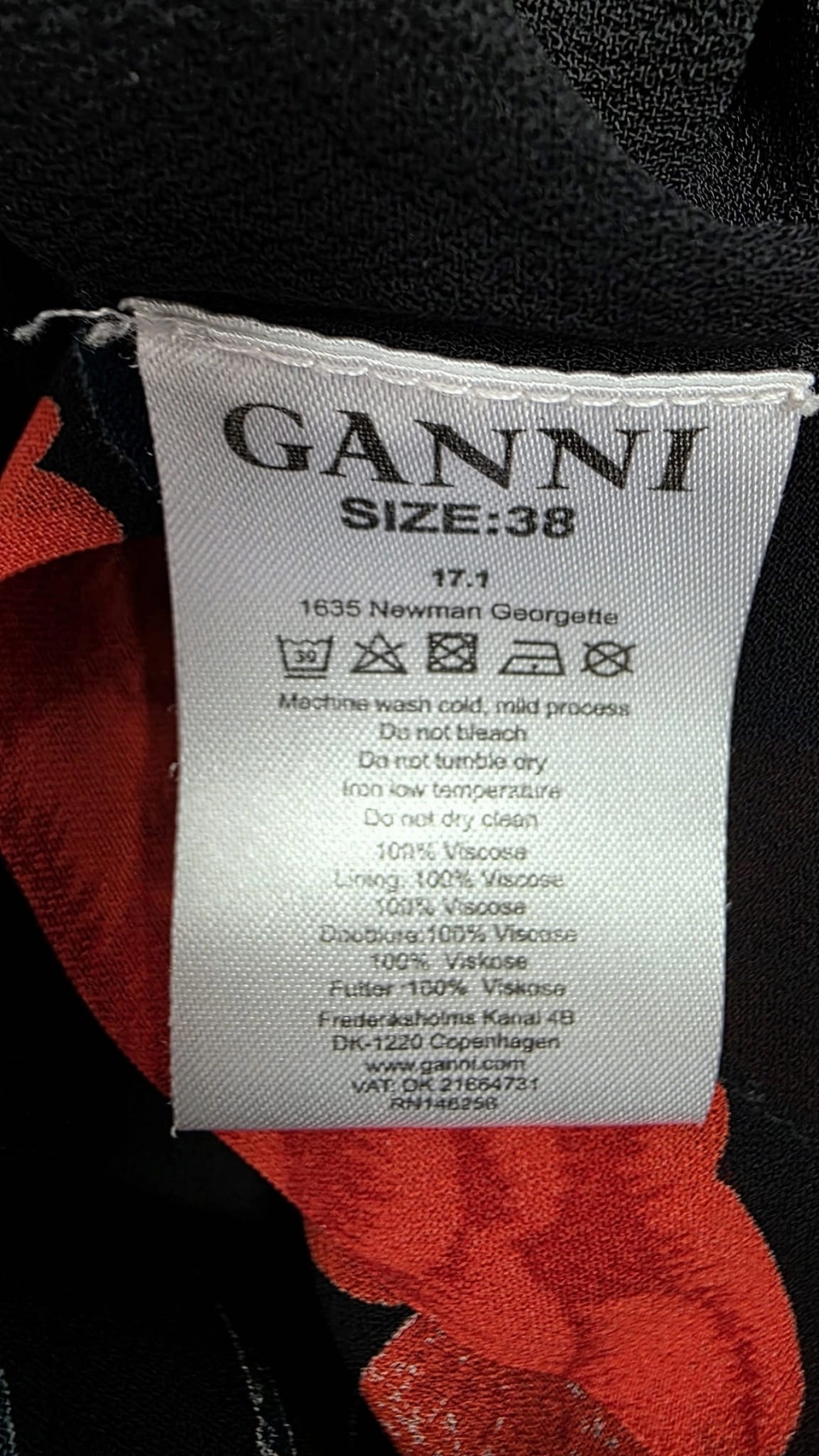 Zmysłowa Mini w Czerwone Róże od GANNI