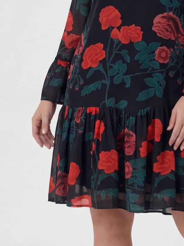 Zmysłowa Mini w Czerwone Róże od GANNI