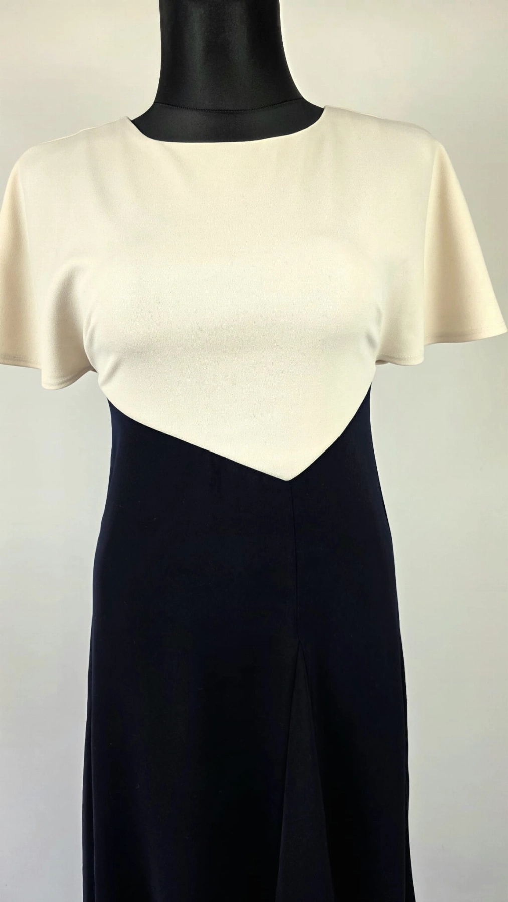 Elegancka sukienka midi