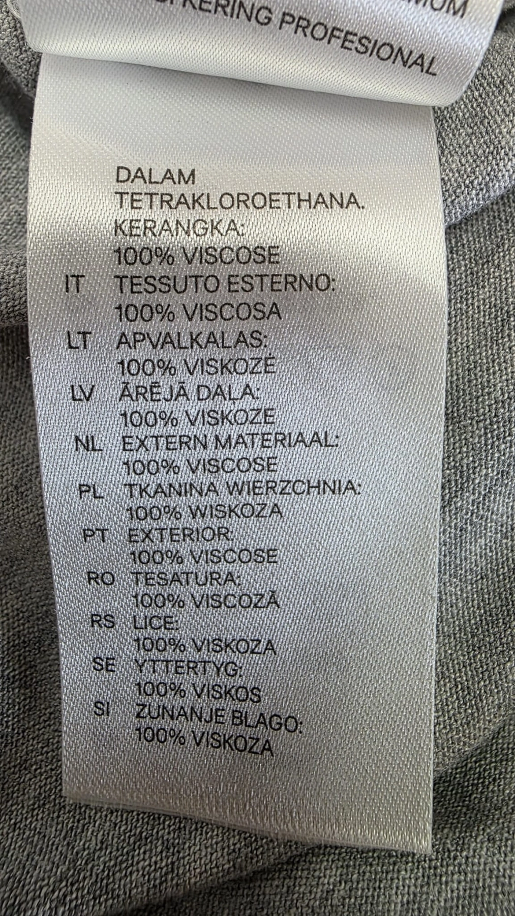 Szara sukienka maxi