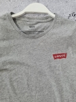 Mini spódniczka H&amp;M, klasyczny T-shirt LEVIS oraz koszula w kratkę w pudrowym różu LEE