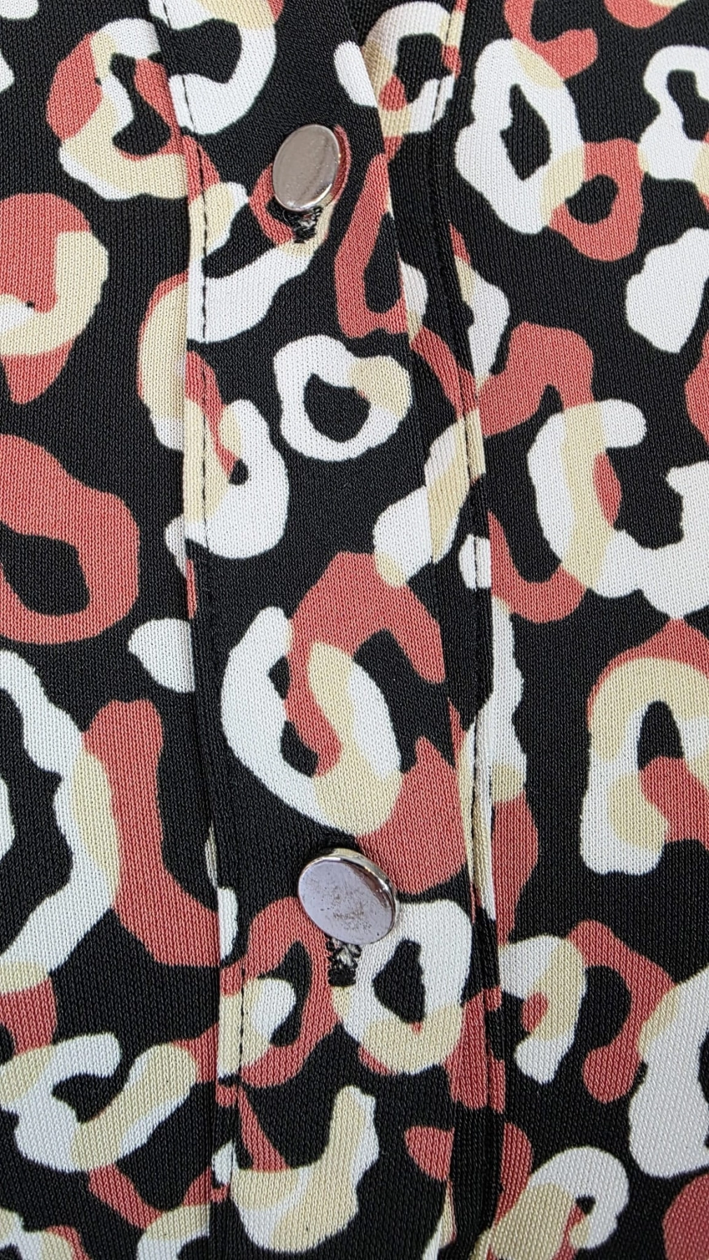 Elegancka koszula w drapieżny print MELTING STOCKHOLM