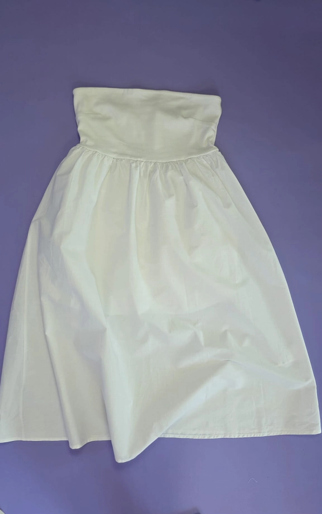 Elegancki zestaw dobrany przez Stylistkę: sukienka, gorsetowy top, pasek