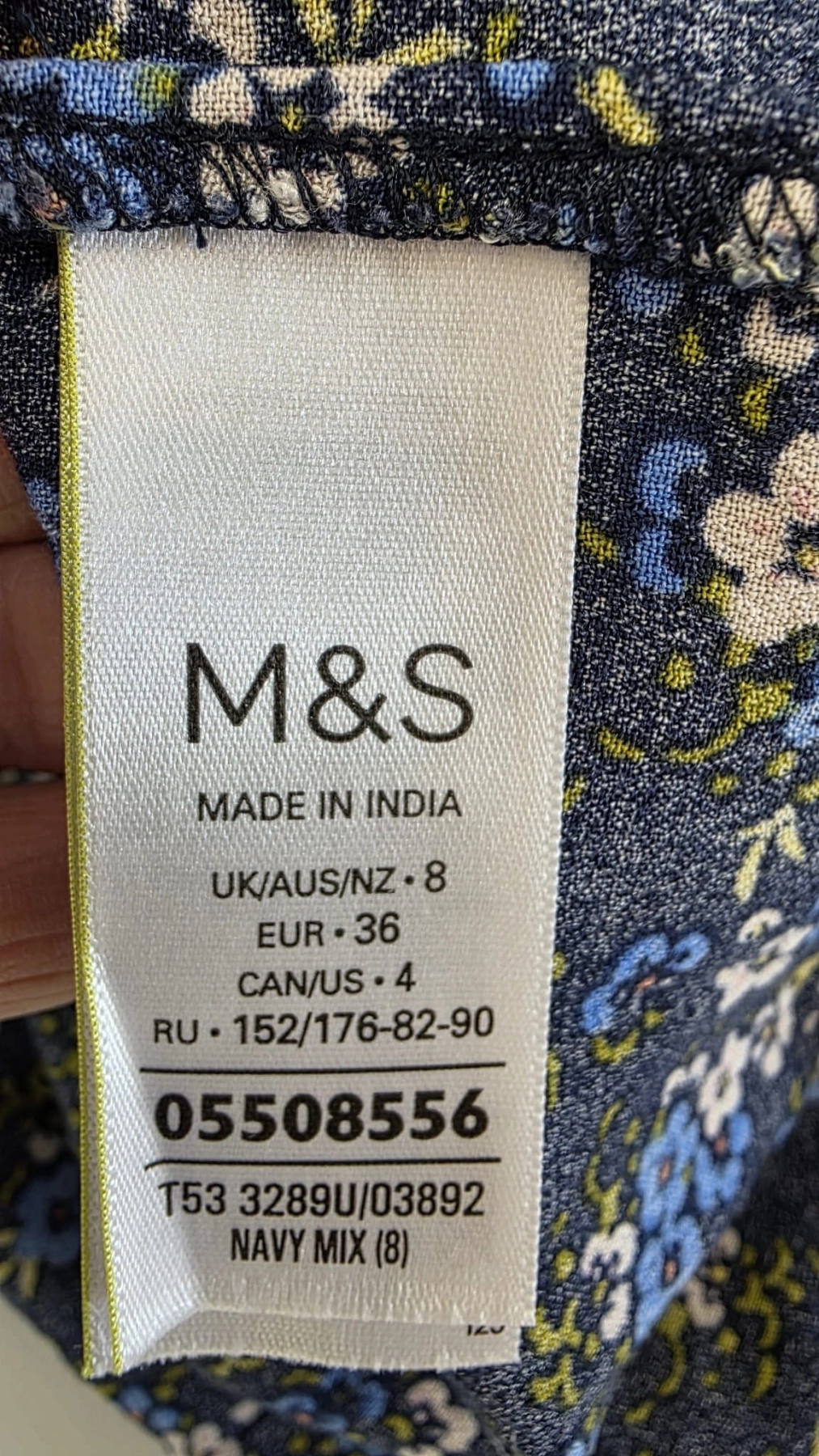 Granatowa sukienka midi w kwiaty PER UNA