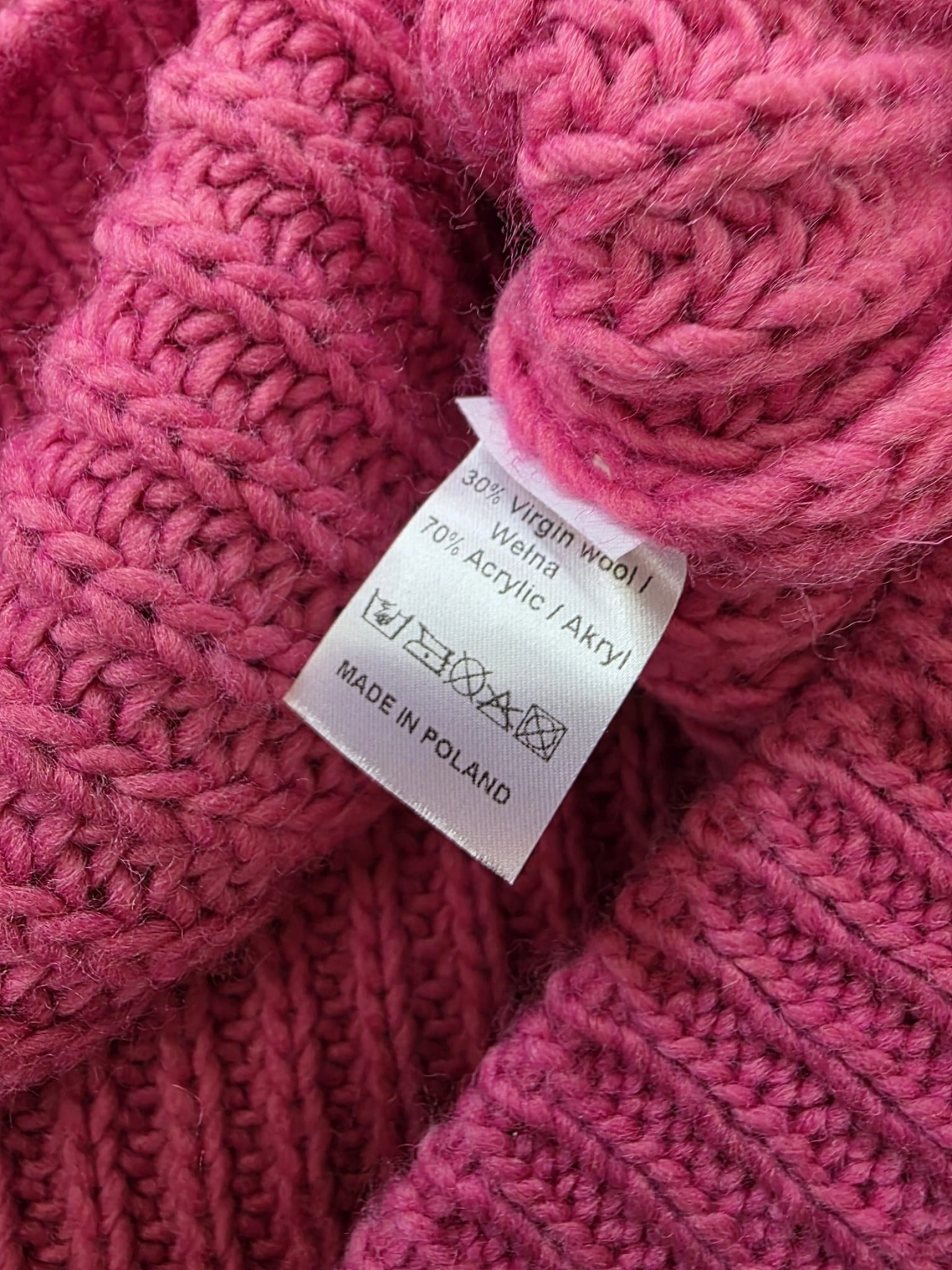 Zestaw premium: fuksjowy sweter, longsleeve i spodnie ZARA